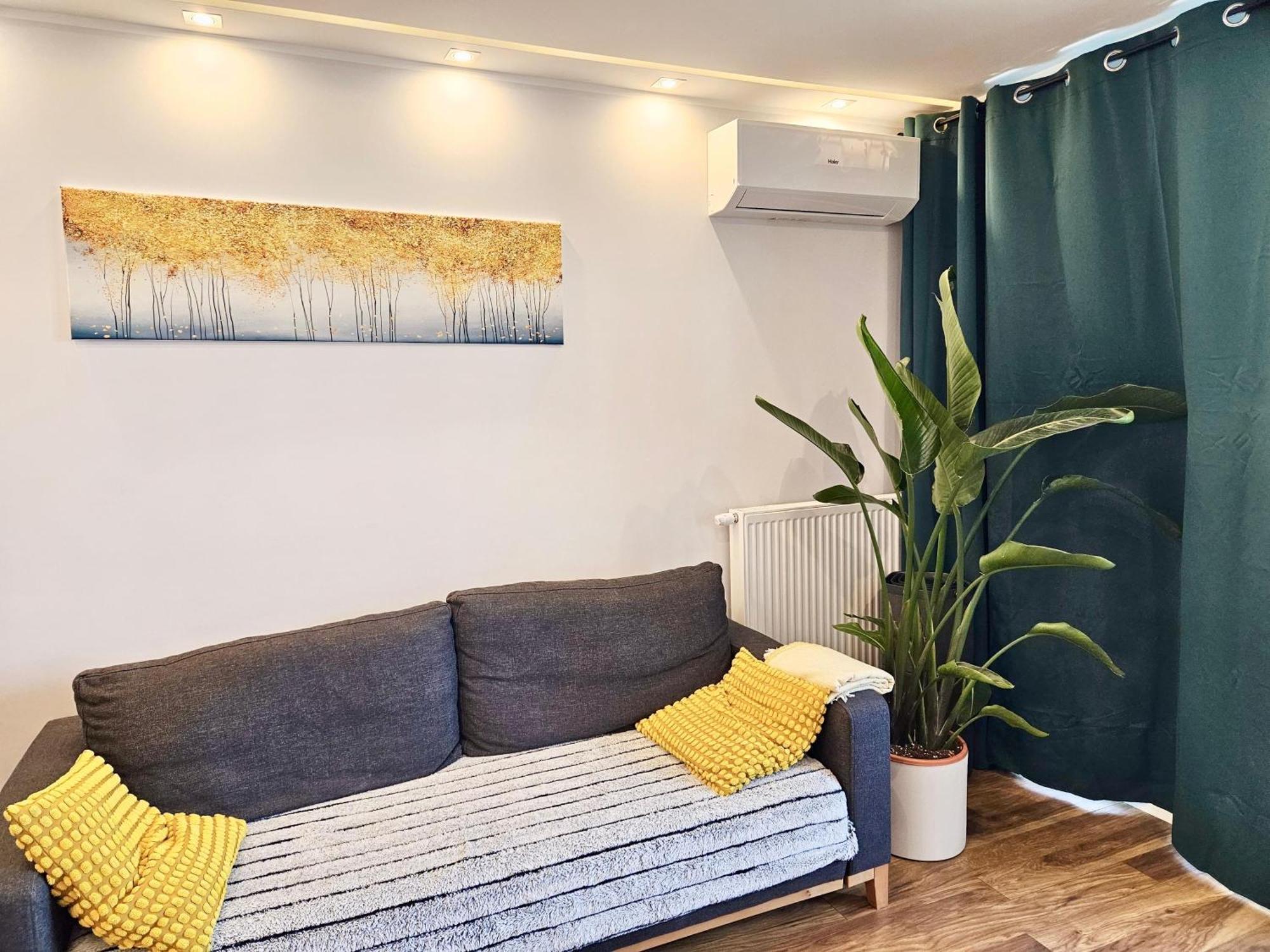 Comfortable Apart, Old Town, Free Parking, Hanging Bed, Wi-Fi, Lift, Aircon,Self Check-In 24H, Stare Miasto, Winda, Nowy Budynek, Garaz 0 Zl, Klima Wrocław Extérieur photo
